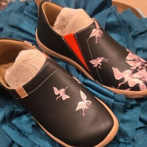 UIN Black Slip-On Mules with Pink Crane Embroidery and Orange Elastic